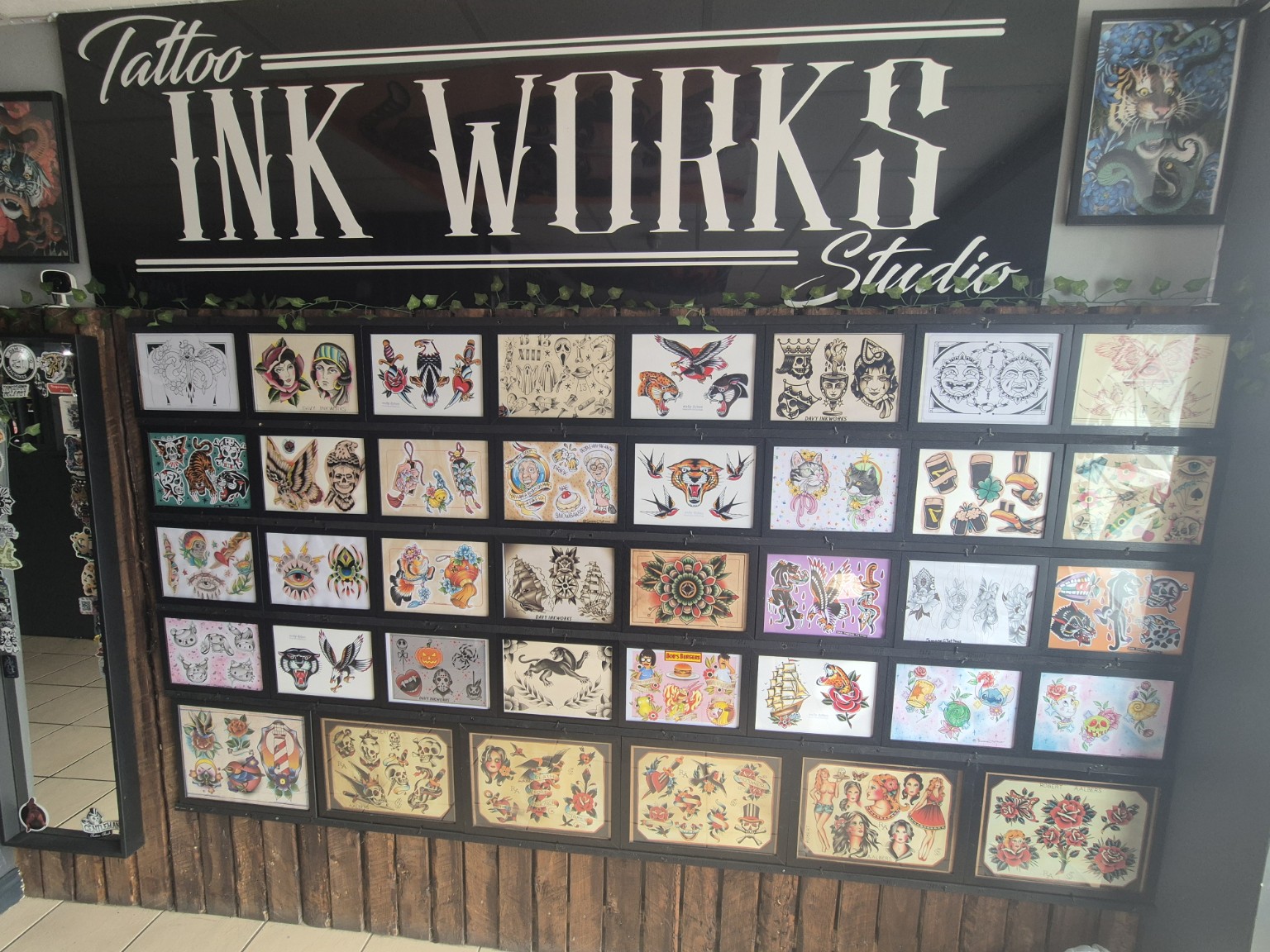 Ink Works flash wall